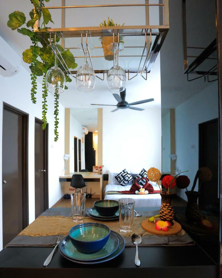 Mlh Deluxe Studio Suites @ Landmark Residence Cheras Zewnętrze zdjęcie