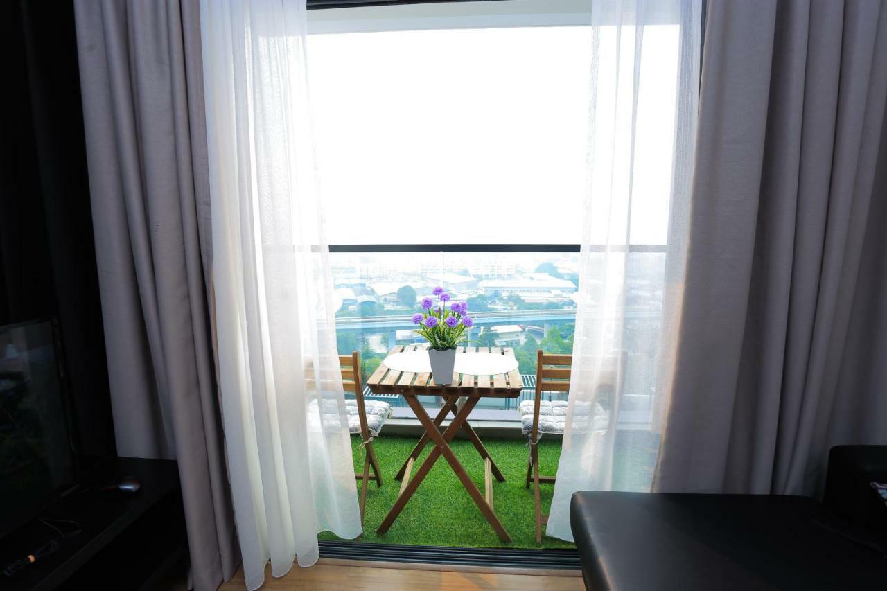 Mlh Deluxe Studio Suites @ Landmark Residence Cheras Zewnętrze zdjęcie